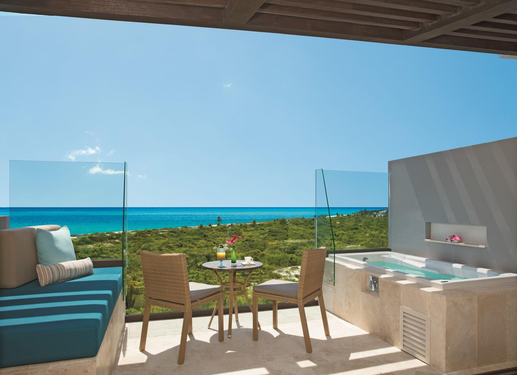 Dreams Playa Mujeres Golf & Spa Resort Канкун Екстериор снимка